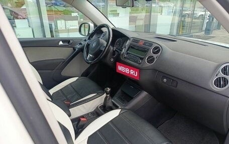 Volkswagen Tiguan I, 2011 год, 1 050 000 рублей, 13 фотография