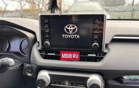 Toyota RAV4, 2020 год, 3 399 000 рублей, 3 фотография
