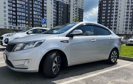 KIA Rio III рестайлинг, 2014 год, 900 000 рублей, 5 фотография