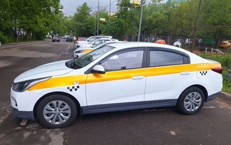 KIA Rio IV, 2020 год, 1 050 000 рублей, 1 фотография