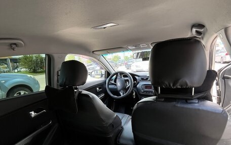 KIA Rio III рестайлинг, 2014 год, 900 000 рублей, 25 фотография