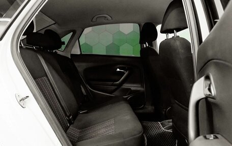Volkswagen Polo VI (EU Market), 2015 год, 1 048 000 рублей, 10 фотография