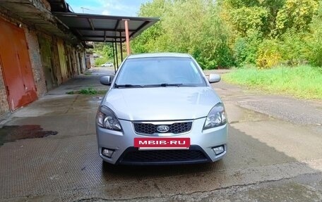 KIA Rio II, 2011 год, 680 000 рублей, 2 фотография