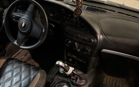 Chevrolet Niva I рестайлинг, 2013 год, 470 000 рублей, 4 фотография