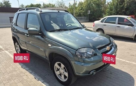 Chevrolet Niva I рестайлинг, 2017 год, 800 000 рублей, 10 фотография
