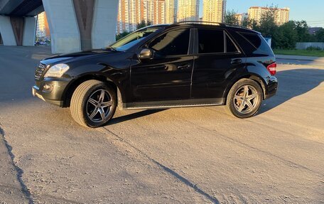 Mercedes-Benz M-Класс, 2009 год, 1 300 000 рублей, 9 фотография