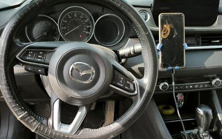 Mazda 6, 2018 год, 1 850 000 рублей, 28 фотография