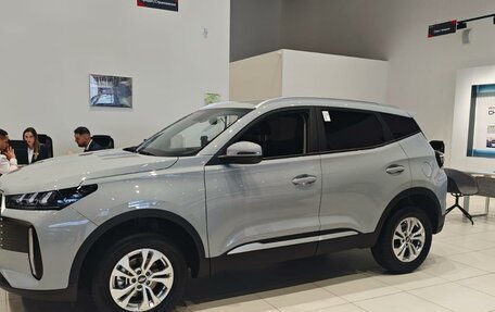 Chery Tiggo 4 I рестайлинг, 2025 год, 1 999 000 рублей, 4 фотография