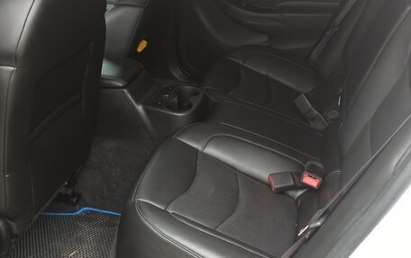 Chevrolet Volt II, 2016 год, 1 450 000 рублей, 22 фотография