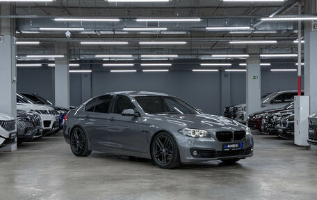 BMW 5 серия, 2014 год, 1 800 000 рублей, 7 фотография