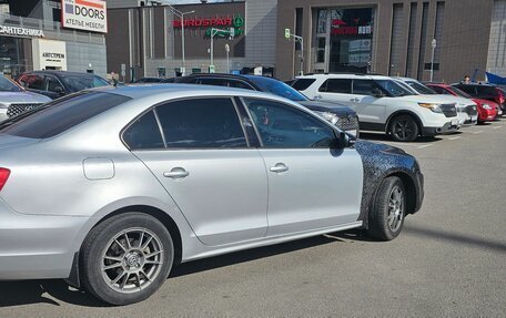 Volkswagen Jetta VI, 2013 год, 1 050 000 рублей, 12 фотография