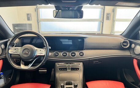Mercedes-Benz E-Класс, 2018 год, 4 400 000 рублей, 10 фотография