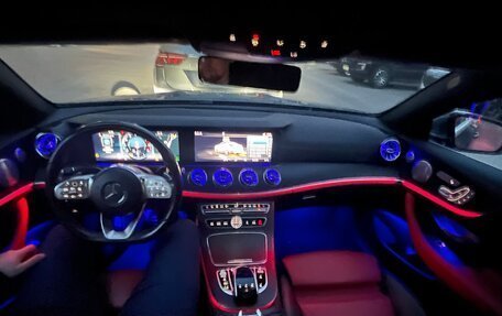 Mercedes-Benz E-Класс, 2018 год, 4 400 000 рублей, 17 фотография