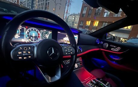 Mercedes-Benz E-Класс, 2018 год, 4 400 000 рублей, 20 фотография