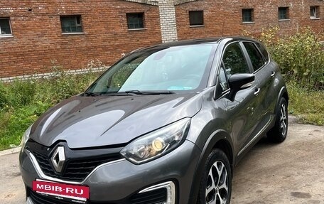 Renault Kaptur I рестайлинг, 2018 год, 1 200 000 рублей, 2 фотография