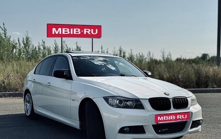 BMW 3 серия, 2010 год, 1 750 000 рублей, 2 фотография