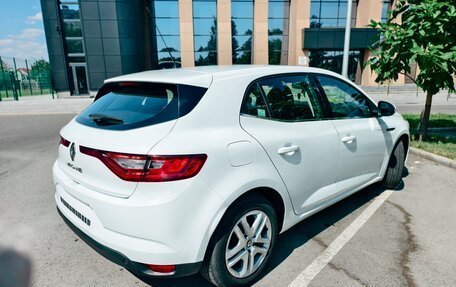 Renault Megane IV, 2017 год, 1 650 000 рублей, 5 фотография