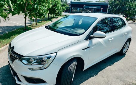 Renault Megane IV, 2017 год, 1 650 000 рублей, 2 фотография