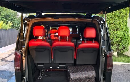 Mercedes-Benz Vito, 2018 год, 4 000 000 рублей, 2 фотография