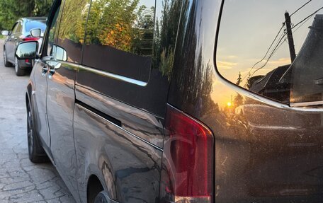 Mercedes-Benz Vito, 2018 год, 4 000 000 рублей, 5 фотография