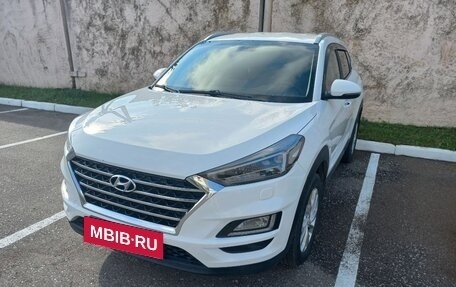 Hyundai Tucson III, 2020 год, 2 750 000 рублей, 2 фотография