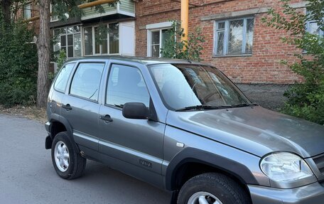 Chevrolet Niva I рестайлинг, 2004 год, 375 000 рублей, 19 фотография