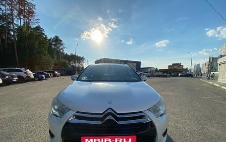 Citroen DS4, 2012 год, 900 000 рублей, 21 фотография