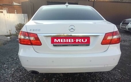 Mercedes-Benz E-Класс, 2013 год, 4 350 000 рублей, 11 фотография