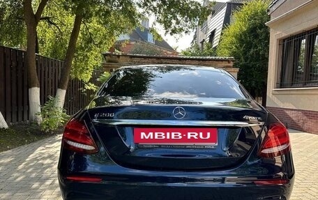 Mercedes-Benz E-Класс, 2019 год, 4 300 000 рублей, 6 фотография