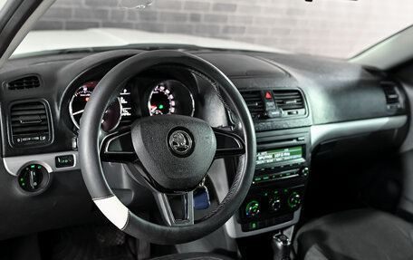 Skoda Yeti I рестайлинг, 2014 год, 1 250 000 рублей, 11 фотография