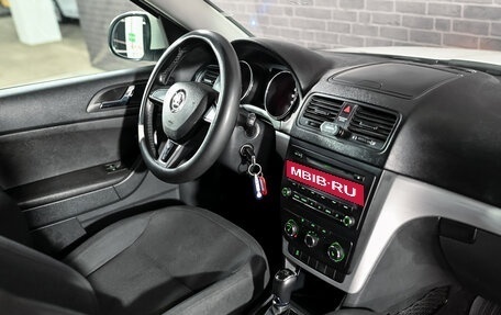 Skoda Yeti I рестайлинг, 2014 год, 1 250 000 рублей, 14 фотография