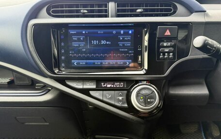 Toyota Aqua I, 2015 год, 999 000 рублей, 15 фотография