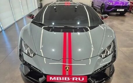 Lamborghini Huracán, 2024 год, 49 280 000 рублей, 4 фотография