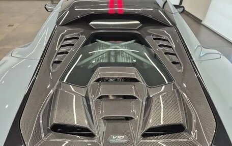 Lamborghini Huracán, 2024 год, 49 280 000 рублей, 11 фотография