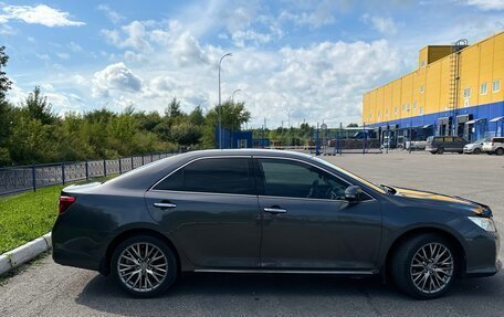 Toyota Camry, 2013 год, 1 850 000 рублей, 2 фотография