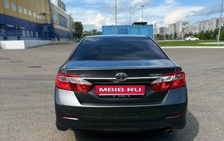 Toyota Camry, 2013 год, 1 850 000 рублей, 7 фотография