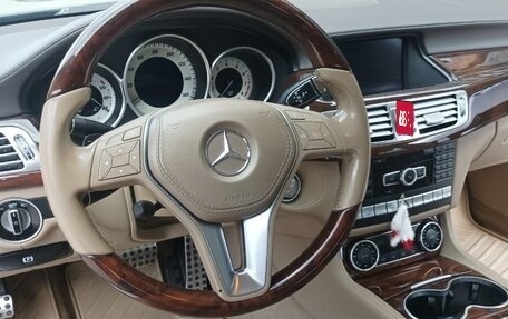 Mercedes-Benz CLS, 2011 год, 2 250 000 рублей, 4 фотография
