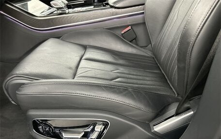Audi A8, 2022 год, 6 436 149 рублей, 13 фотография