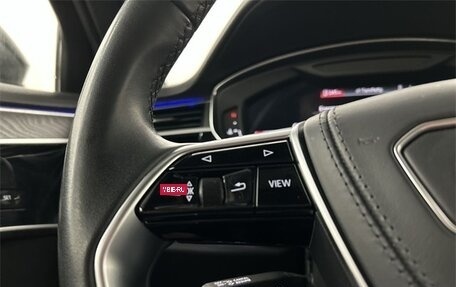 Audi A8, 2022 год, 6 436 149 рублей, 12 фотография