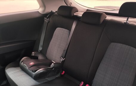 KIA cee'd I рестайлинг, 2010 год, 650 000 рублей, 1 фотография