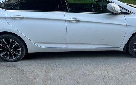 Hyundai i40 I рестайлинг, 2015 год, 1 700 000 рублей, 7 фотография