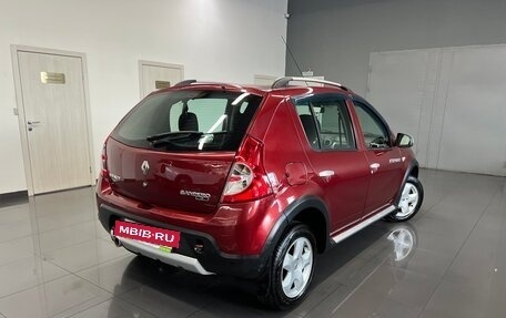 Renault Sandero I, 2014 год, 795 000 рублей, 2 фотография