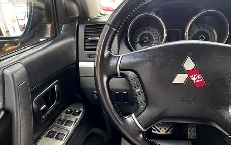 Mitsubishi Pajero IV, 2008 год, 1 495 000 рублей, 21 фотография