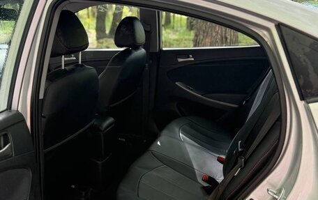 Hyundai Solaris II рестайлинг, 2015 год, 1 150 000 рублей, 6 фотография