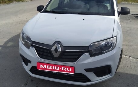 Renault Logan II, 2019 год, 625 000 рублей, 10 фотография
