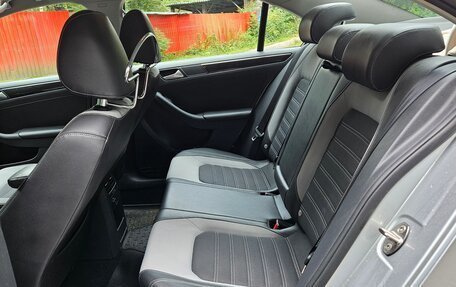 Volkswagen Jetta VI, 2015 год, 1 299 000 рублей, 11 фотография