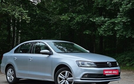 Volkswagen Jetta VI, 2015 год, 1 299 000 рублей, 3 фотография