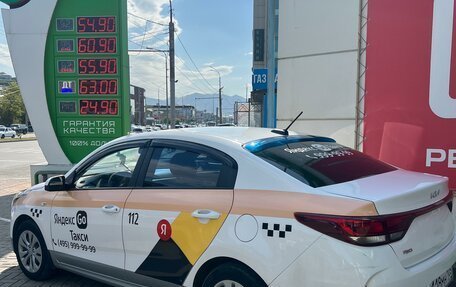 KIA Rio IV, 2022 год, 1 640 000 рублей, 5 фотография