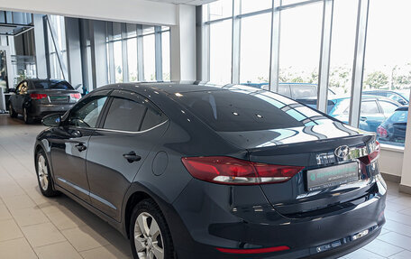 Hyundai Elantra VI рестайлинг, 2016 год, 1 344 000 рублей, 8 фотография