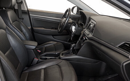 Hyundai Elantra VI рестайлинг, 2016 год, 1 344 000 рублей, 19 фотография